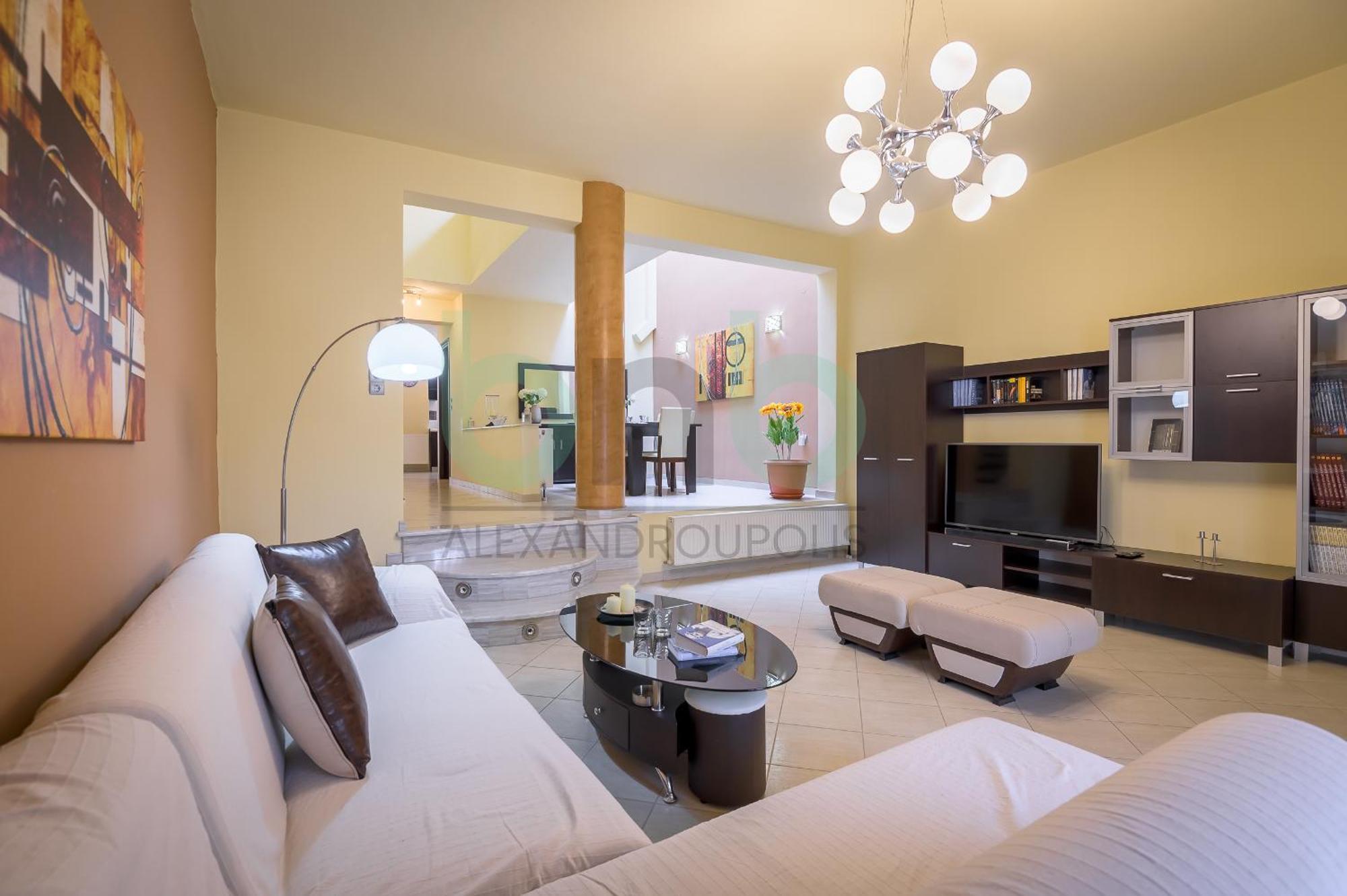 The Maisonette *
